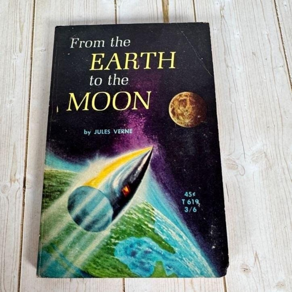 From the Earth to the Moon Jules Verne 1969 Science Fiction Scholastic T619
